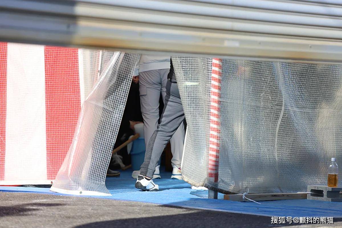 原創當黑社會遇上奢侈品：山口組元旦搗年糕，成了頂級奢侈品秀場