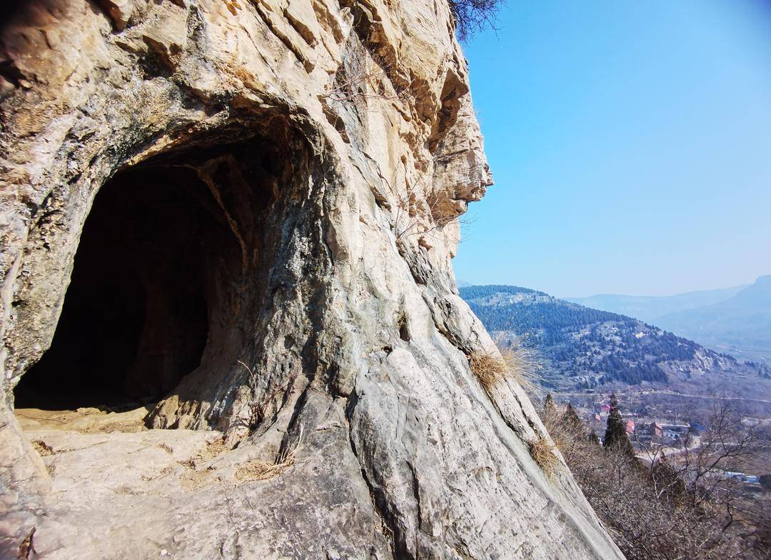濟南長清山洞裡發現宋代佛教造像！