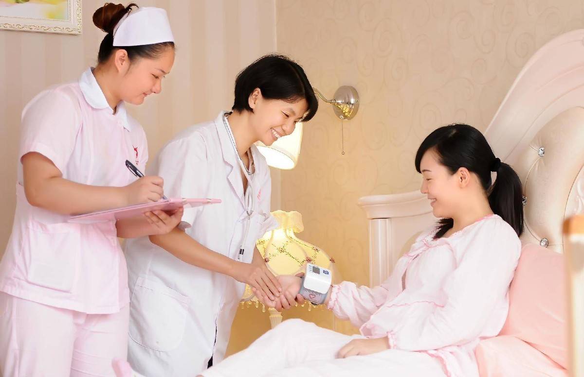 原創坐月子，真的不能洗澡嗎？別再傻傻坐髒月子