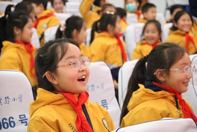 鄭州大學實驗小學：聽見世界 秀出自己