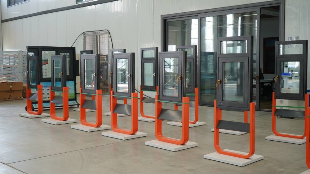 系統門窗生產廠怎麼選？70、80系統門窗靠譜品牌推薦