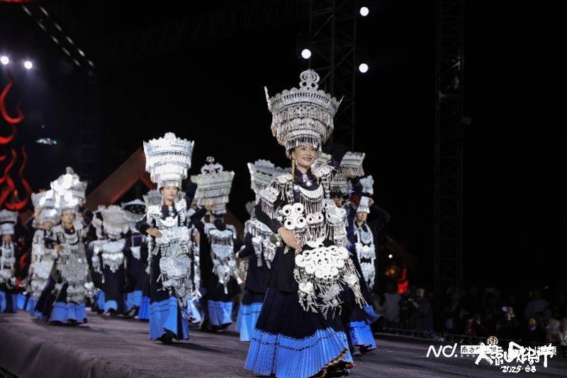 戲劇不賺錢？看涼山文旅如何做好“大涼山戲劇節”