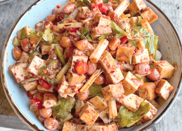 臘八節不只吃粥，是全國人民的 “美食狂歡”