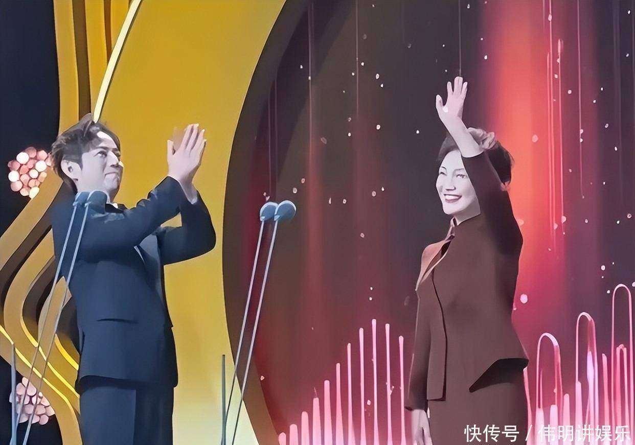 原創前央視主播海霞以河南大學學術副校長身份發言