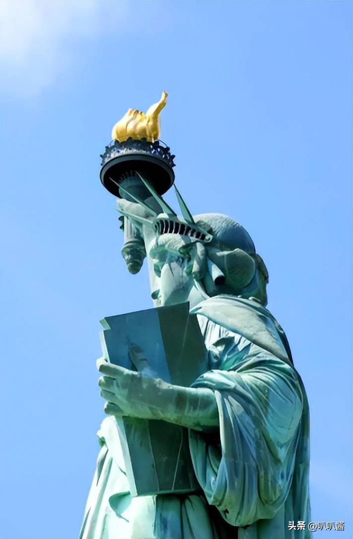 原創為奔赴臆想的美國天堂，不惜變賣房產的丁建強，如今還好嗎？