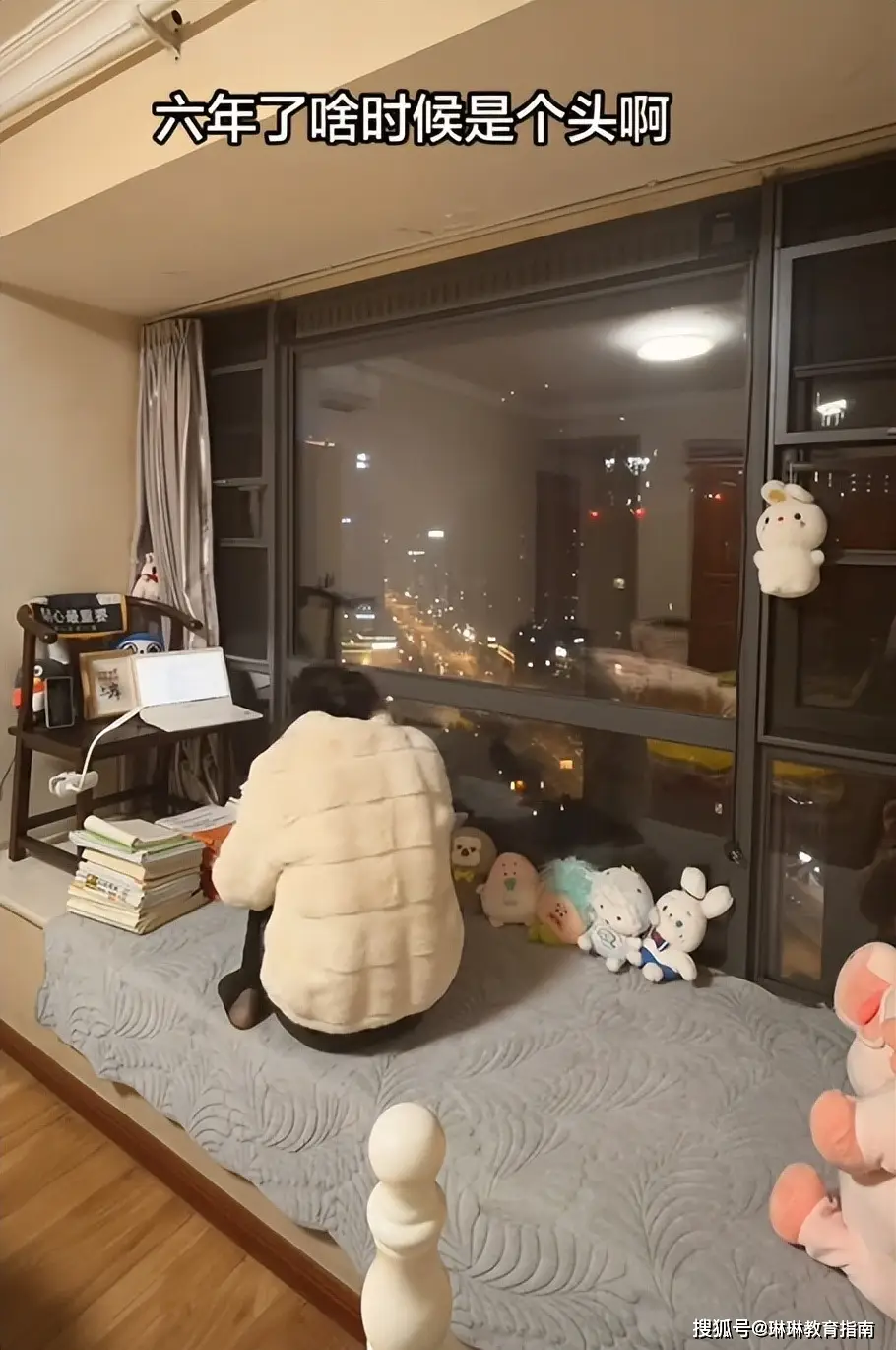 原創“考研6年，卻敗給了一條黑褲襪”，90後女生活成研王爺，一邊後悔一邊啃老